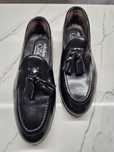 Sapatos mocassins pretos com berloque NOVOS