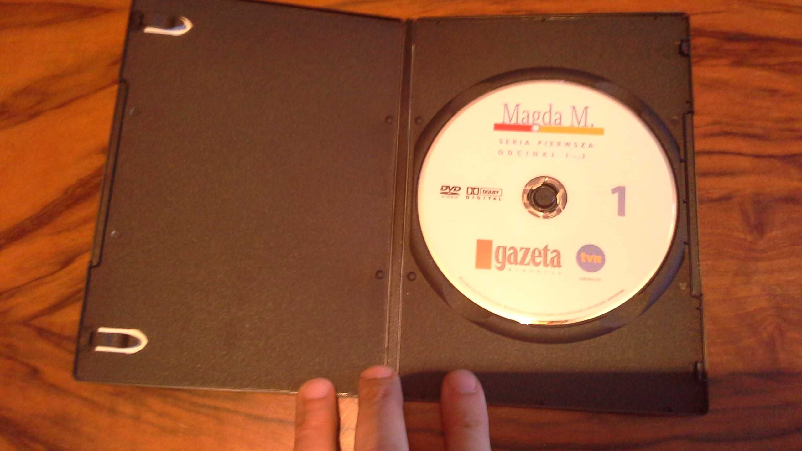 Magda M. - sezon pierwszy, odcinki 1-15 - 7 płyt DVD - Nowe