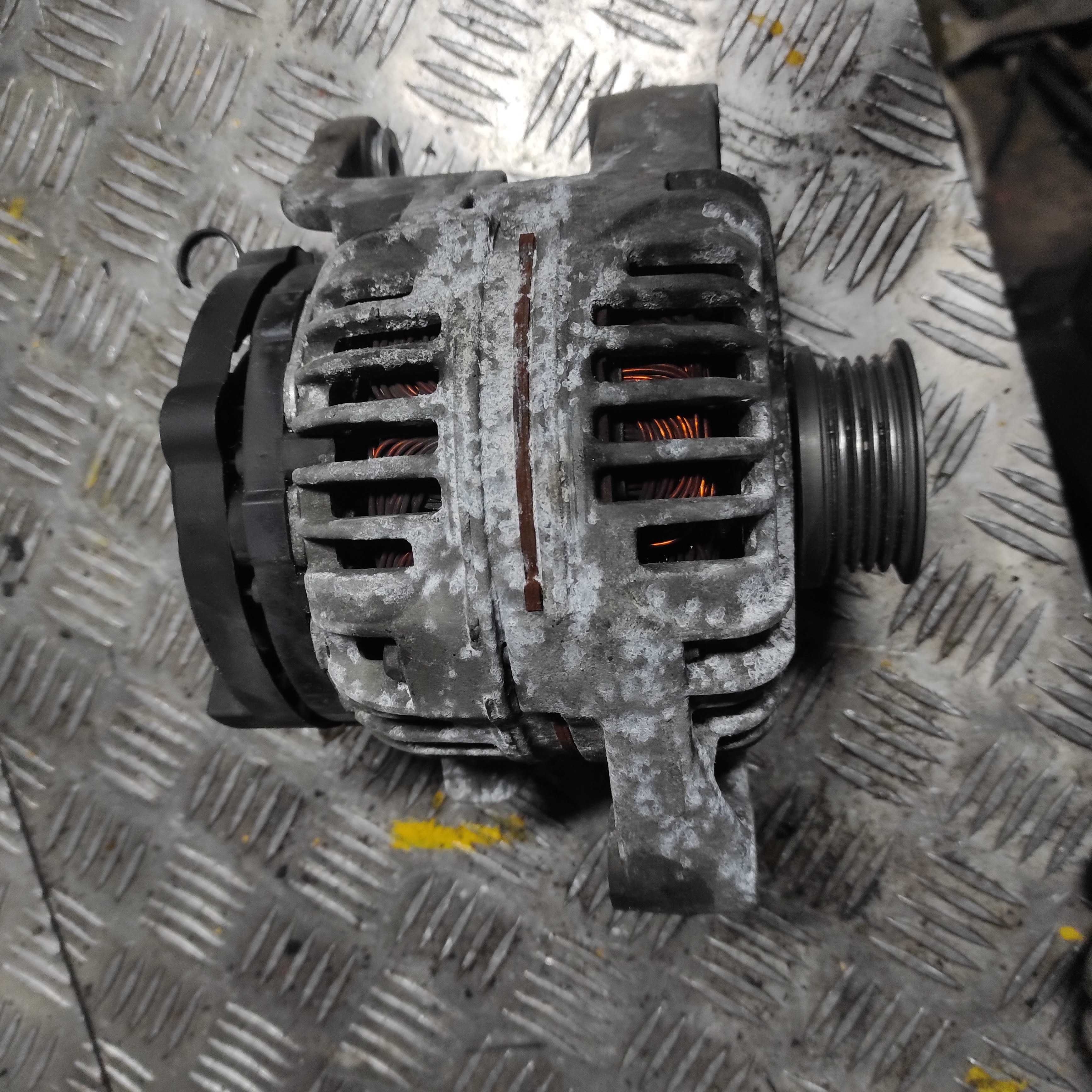 Alternator Opel Zafira A 1,8 16 v 0124,415,002 100 A