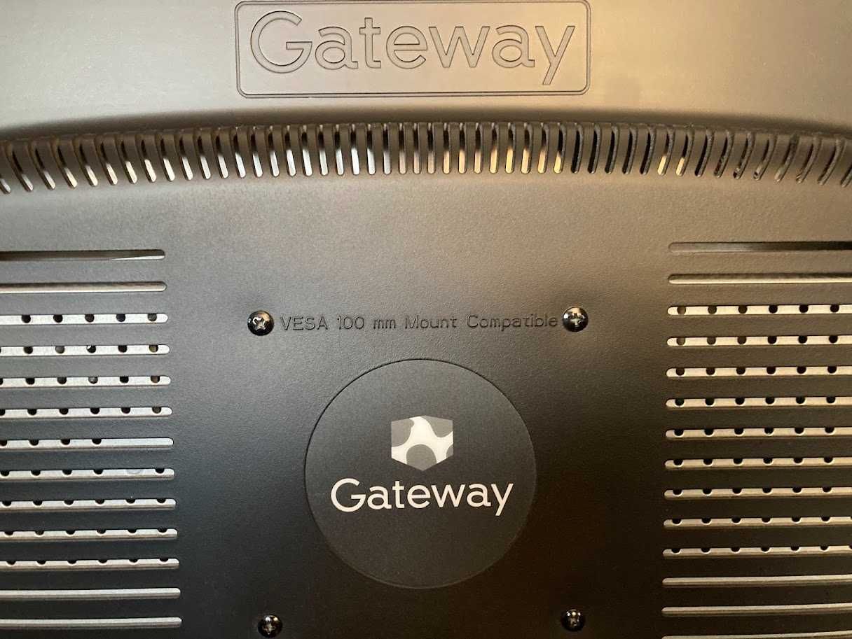 Monitor do komputera LCD 22 cale Gateway FPD2275W super stan i jakość