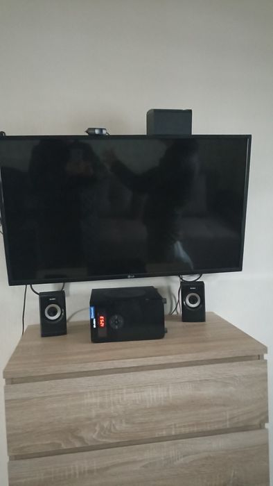 Оренда двох кімнатної квартири .