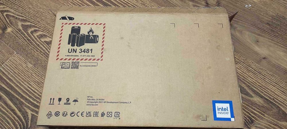 Laptop NOWY HP 15s-fq4489nw IntelCorei5 512gb ram8gb