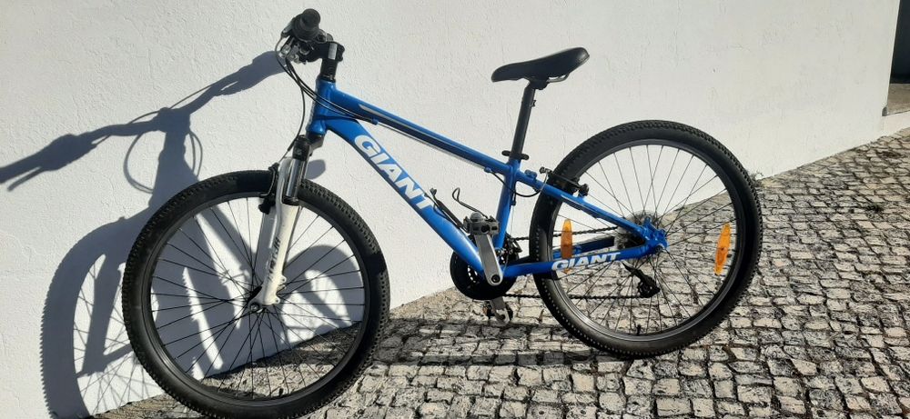 Bicicleta btt Giant roda 24