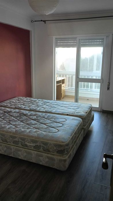 T2 com elevador e 2 casas de banho