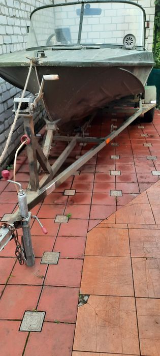 Моторная Лодка Казанка 5М3,( Торг уместен)