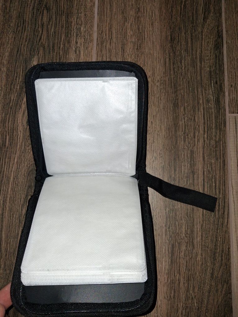 Etui na płyty CD