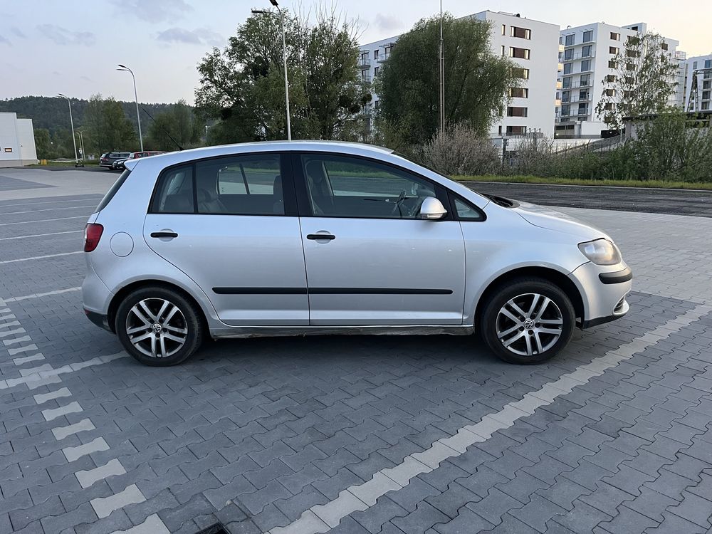 Golf Plus 2006 1.9 TDI 105KM BXE sprawna klima hak alusy