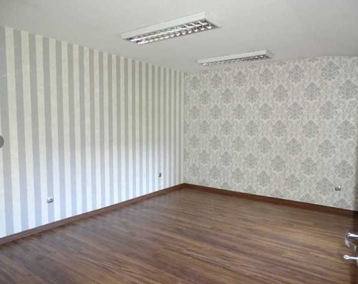 Lokal użytkowy 97,50 m² - centrum