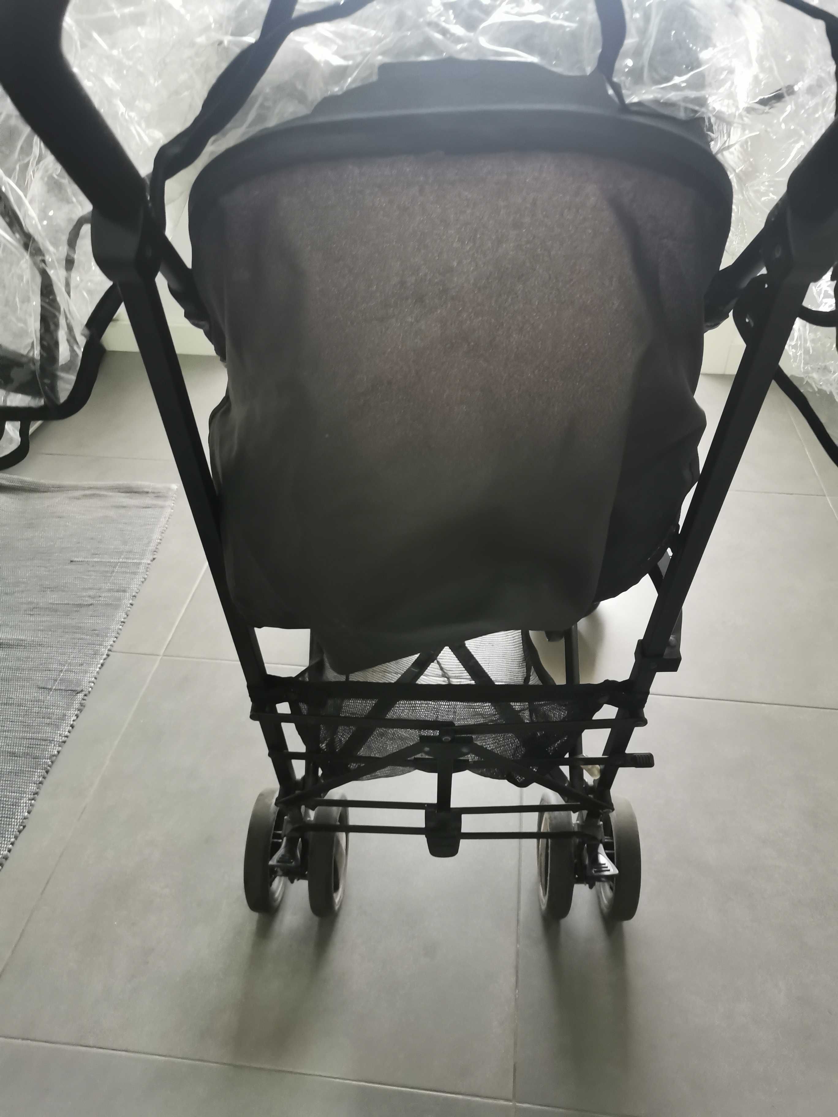 Carrinho de bebê