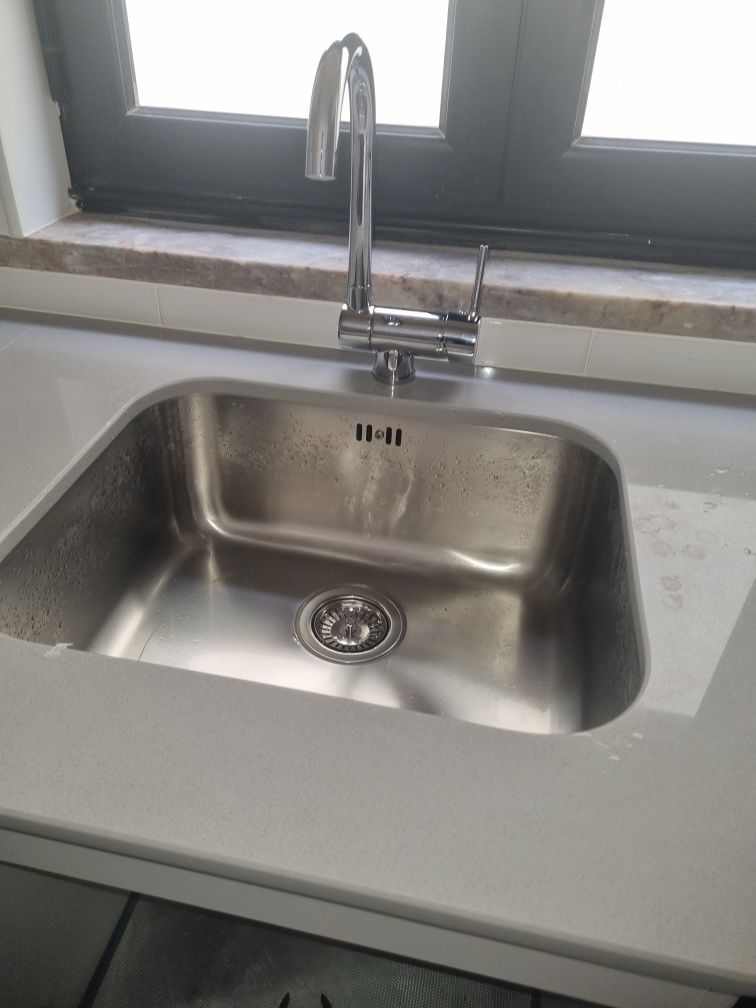 CHAVE NA MÃO Renovações e Remodelações de Exterior e Interior