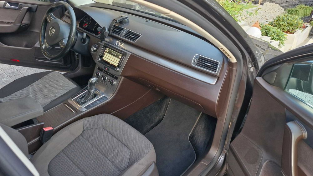 VW Passat B7 Kombi- 2.0 TDI, 140KM Blue Motion Comfortline 2011r.