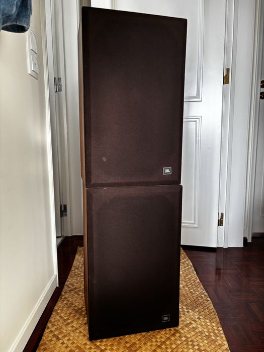 JBL L 19 colunas Hi-fi