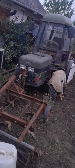 Продається трактор