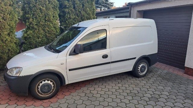 Zadbany Opel Combo