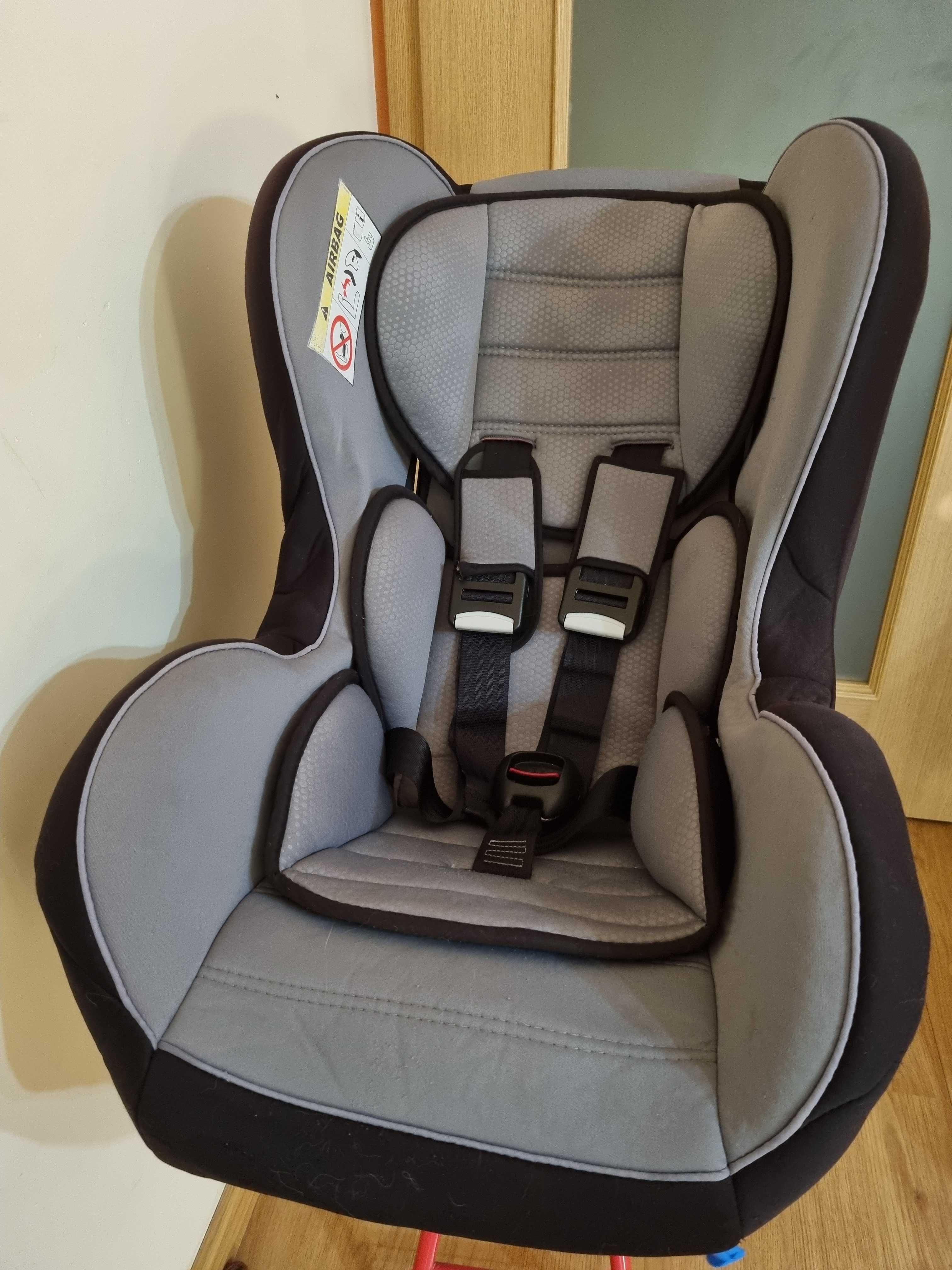 Cadeira auto (9-18 KG)