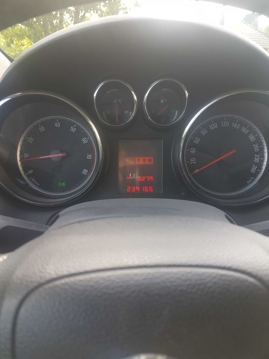 Opel Astra j 1.4 lpg