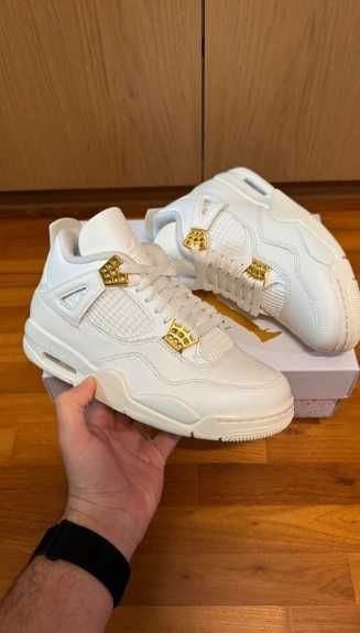 Jordan 4 Retro Metallic Gold R.41