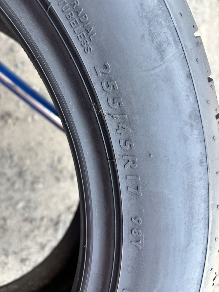 255/45/17 R17 Dunlop SP Sport Maxx GT літо 1 шт