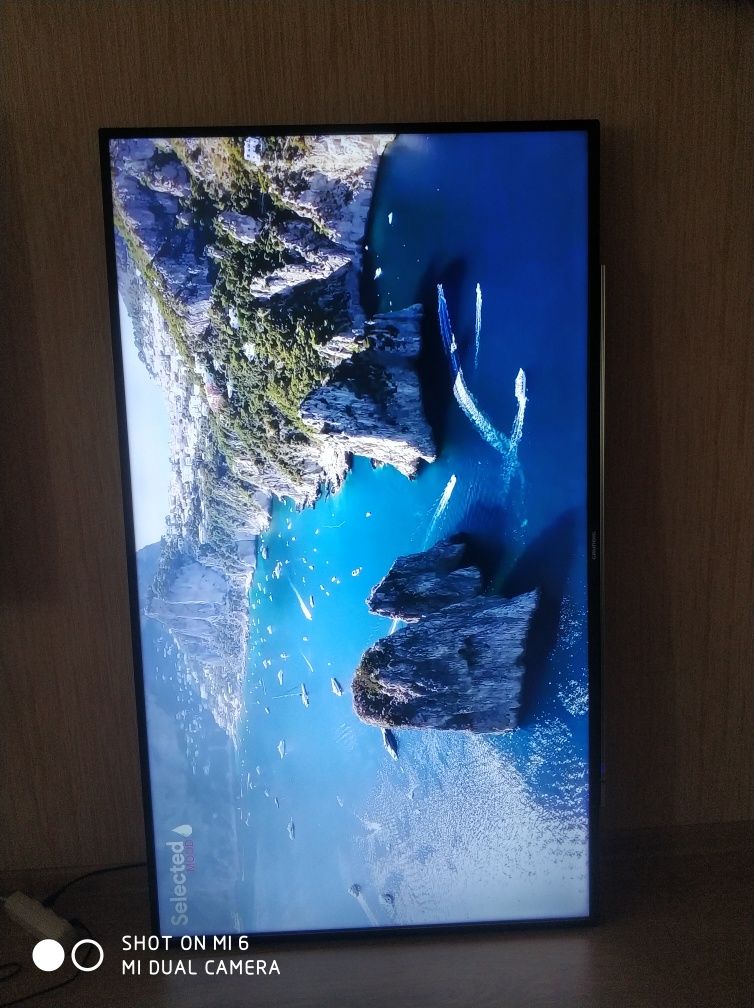 Телевизор GRUNDIG 65 диагональ