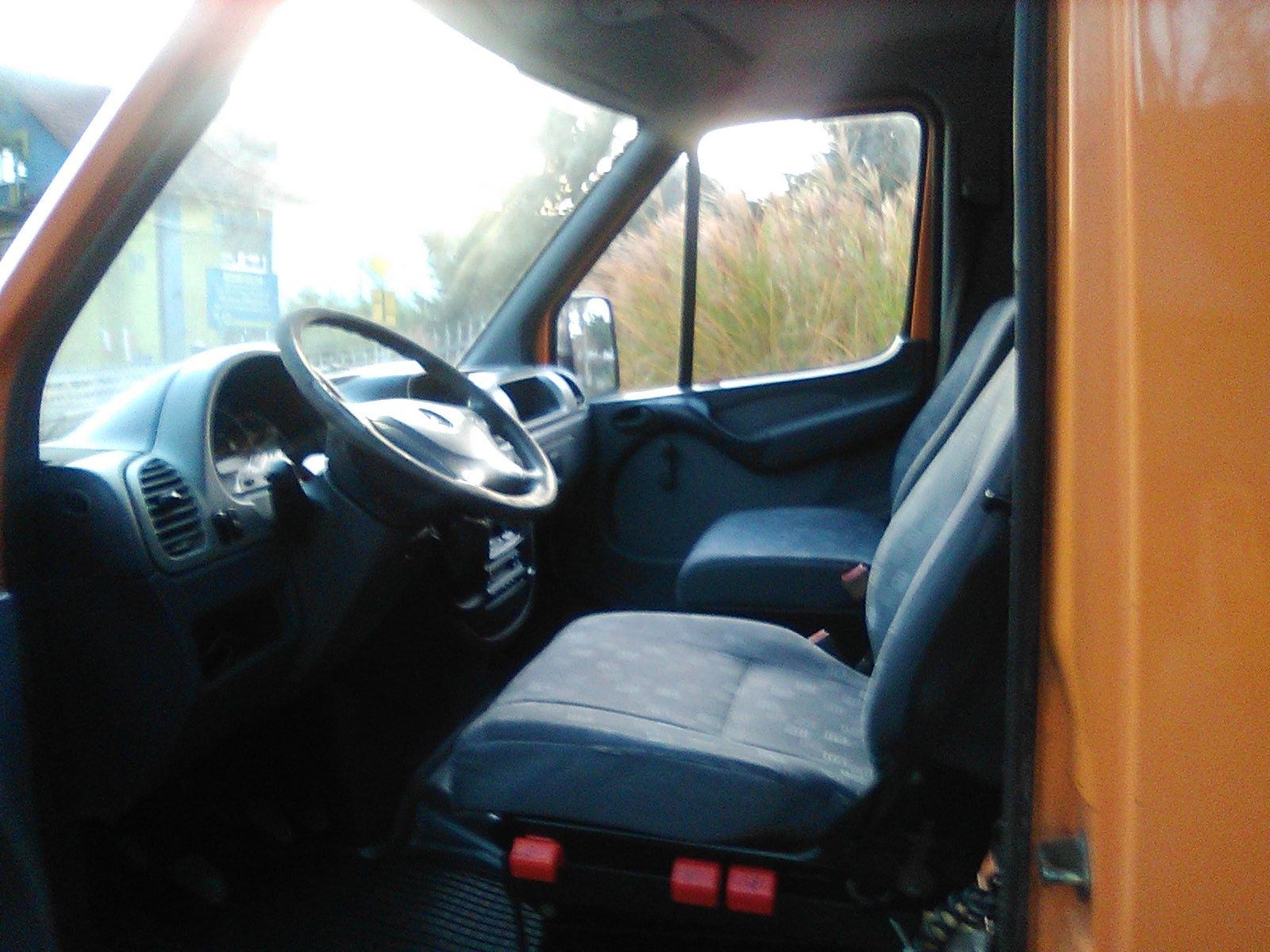 Mercedes Sprinter kiper 3 str wywrot wywrotka doka brygadowy 6 osobowy