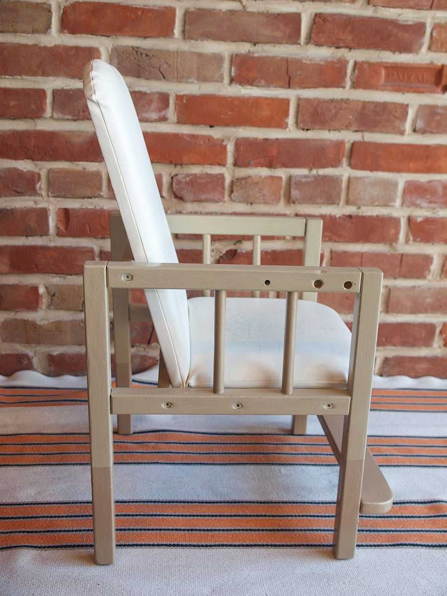 Krzesełko drewniane dla dzieci
