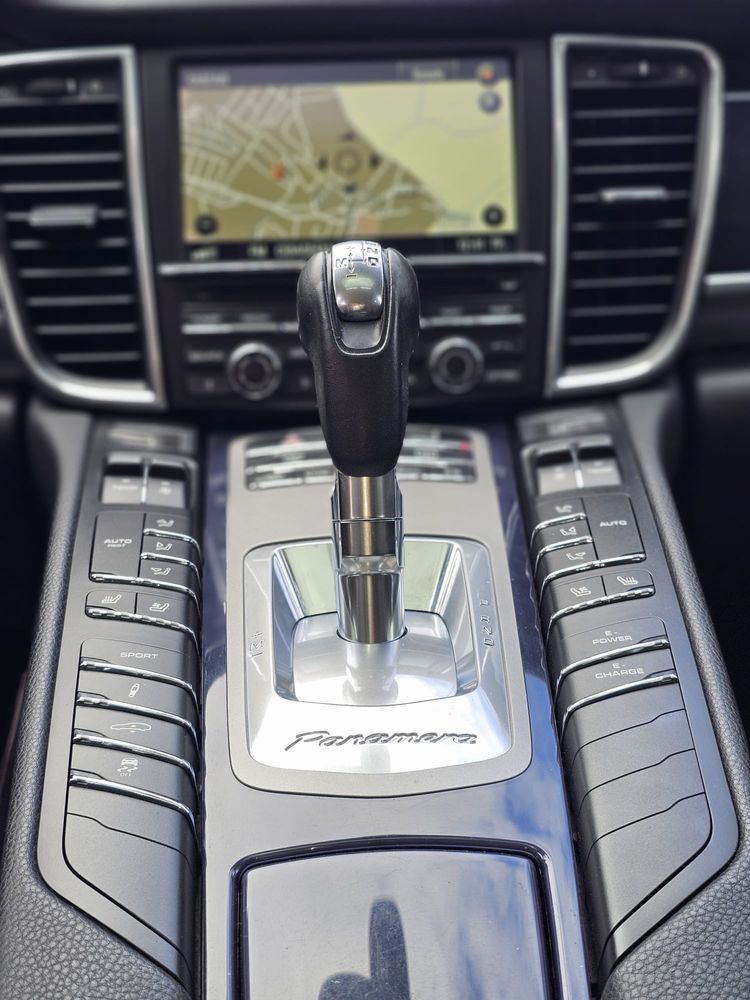 Porsche Panamera S E-Hybrid RETOMA/FINANCIAMENTO