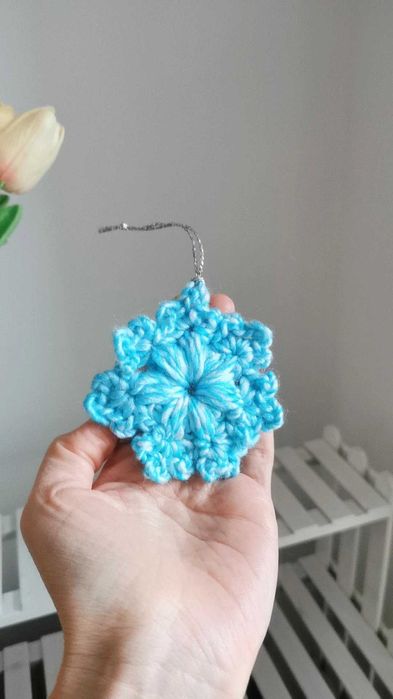 Płatek śniegu na szydełku, ozdoba świąteczna na choinkę handmade