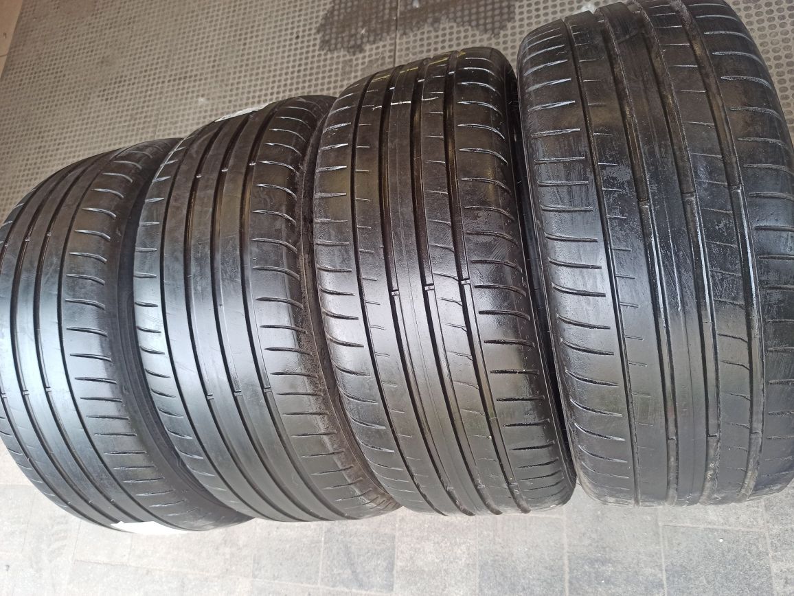 Летняя резина 225/45 R17 Goodyear Eagle F1 Asymmetric 3