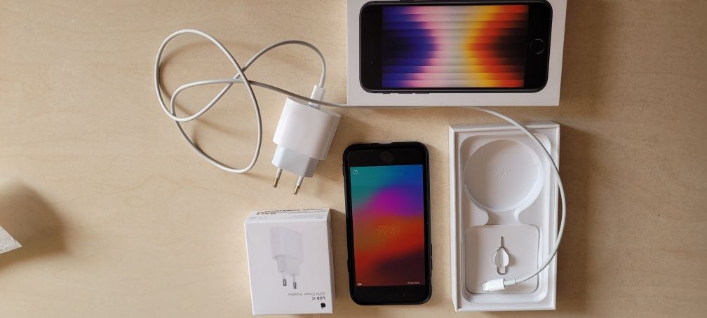 IPhone SE model A2783