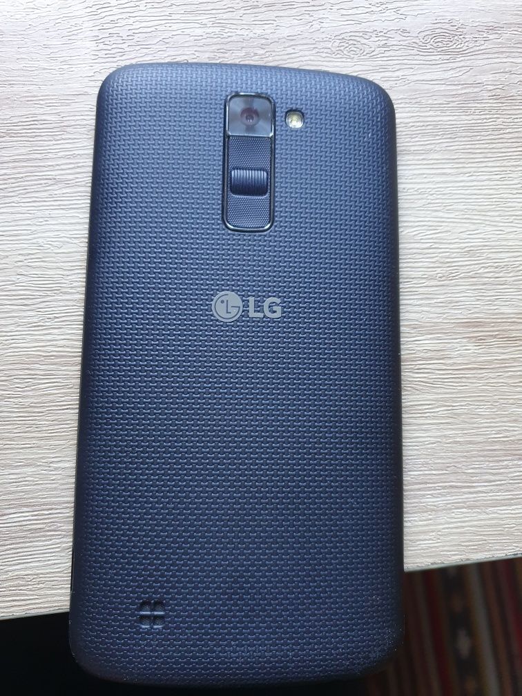 LG k420n. Na części.