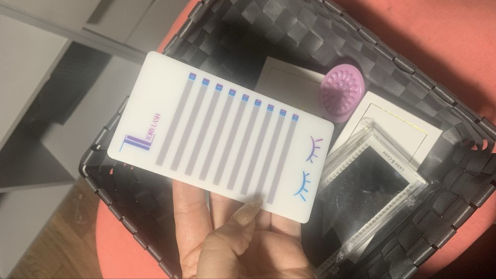 Вії чорні для нарощення нові!!! Все одним лотом