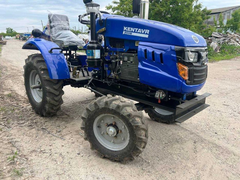 МотоТрактор Кентавр 200В з Фрезой і Плугом