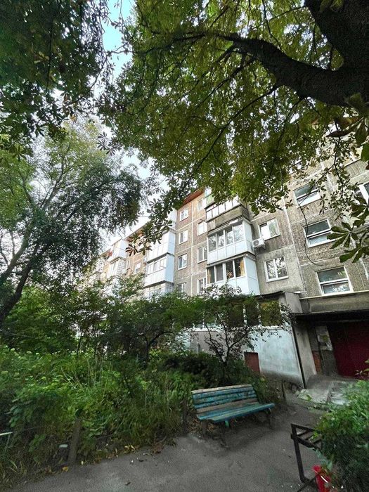 Продаж 2-кімнатної квартири