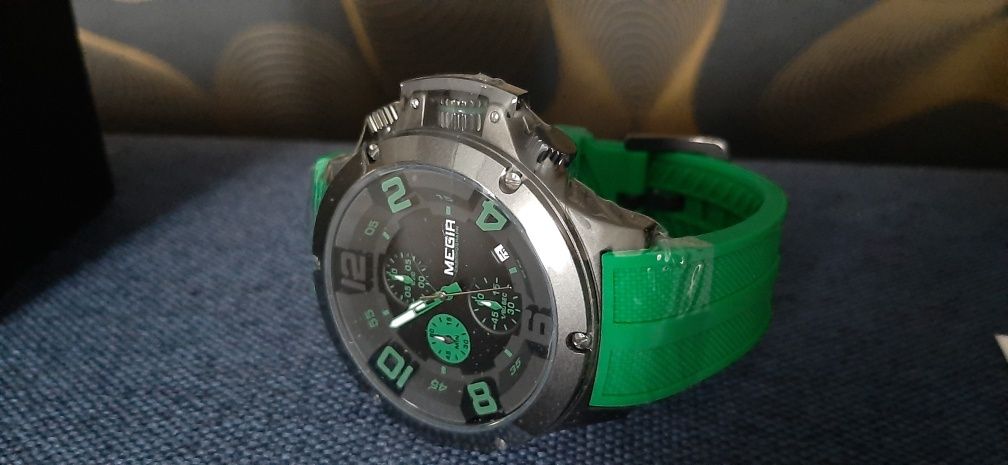 Оригінал! Чоловічий годинник Megir casio Invicta часы мужские