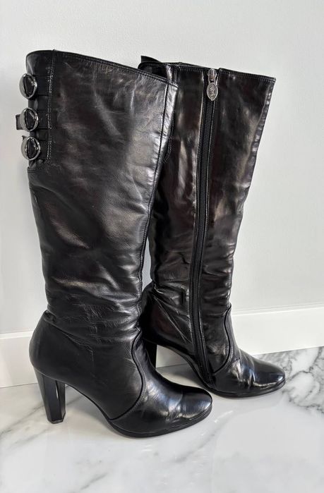 Шкіряні чоботи на цигейці. Жіночі. Розмір 36.. Італія.