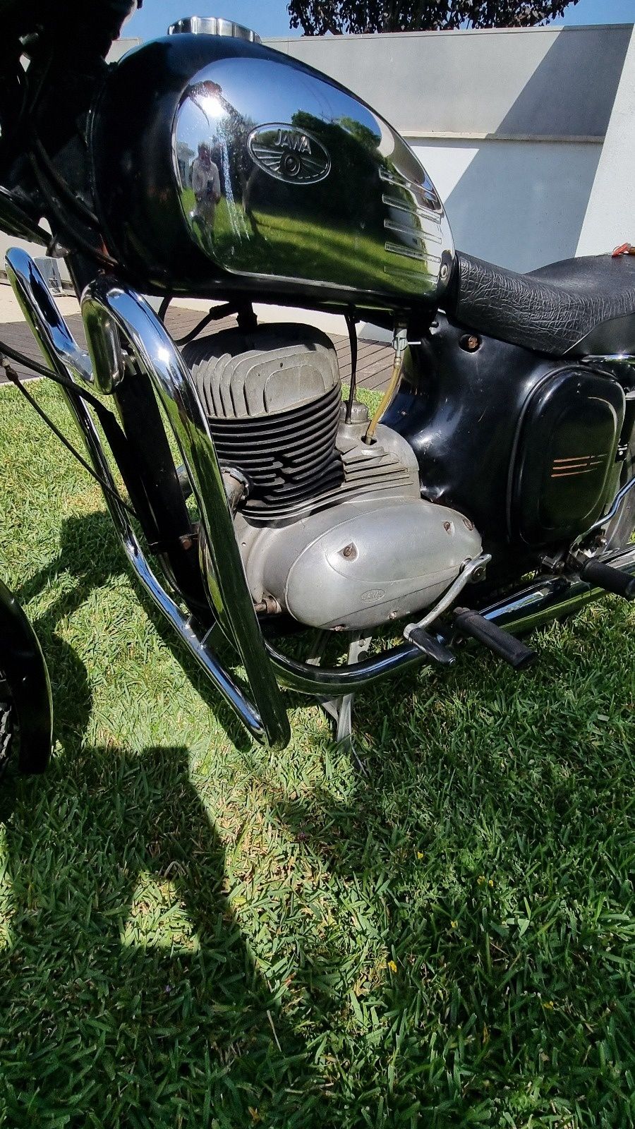 Mota Jawa 250 de origem