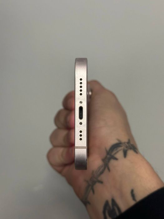Apple iPhone 13 ( Starlight ) 128Gb