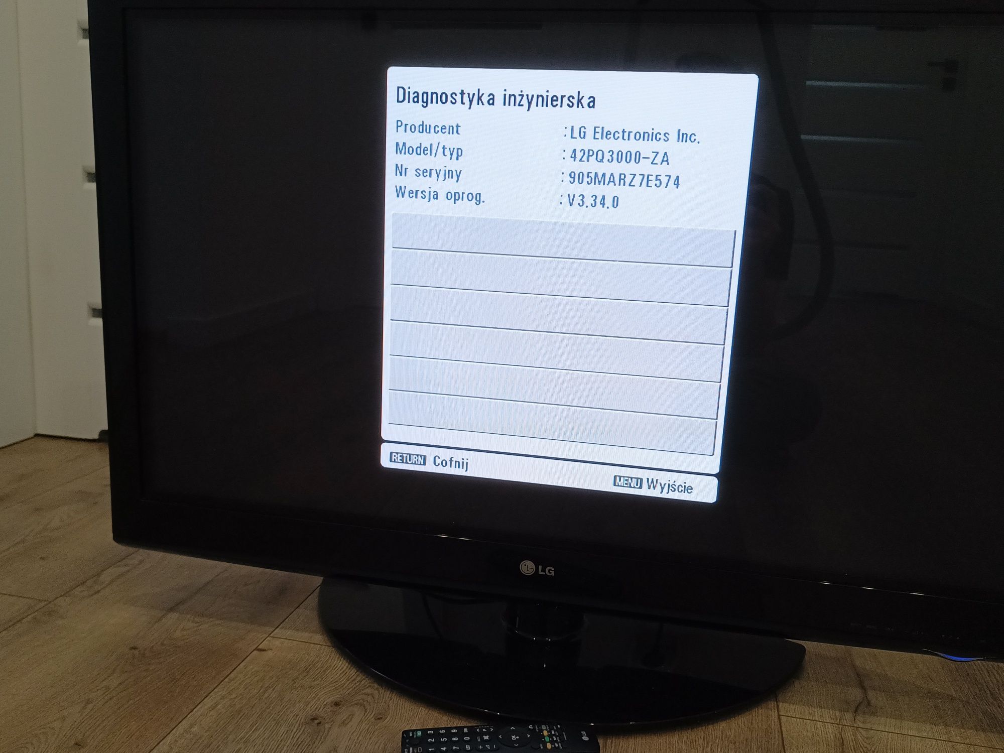 Telewizor plazmowy 42" LG 42PQ3000