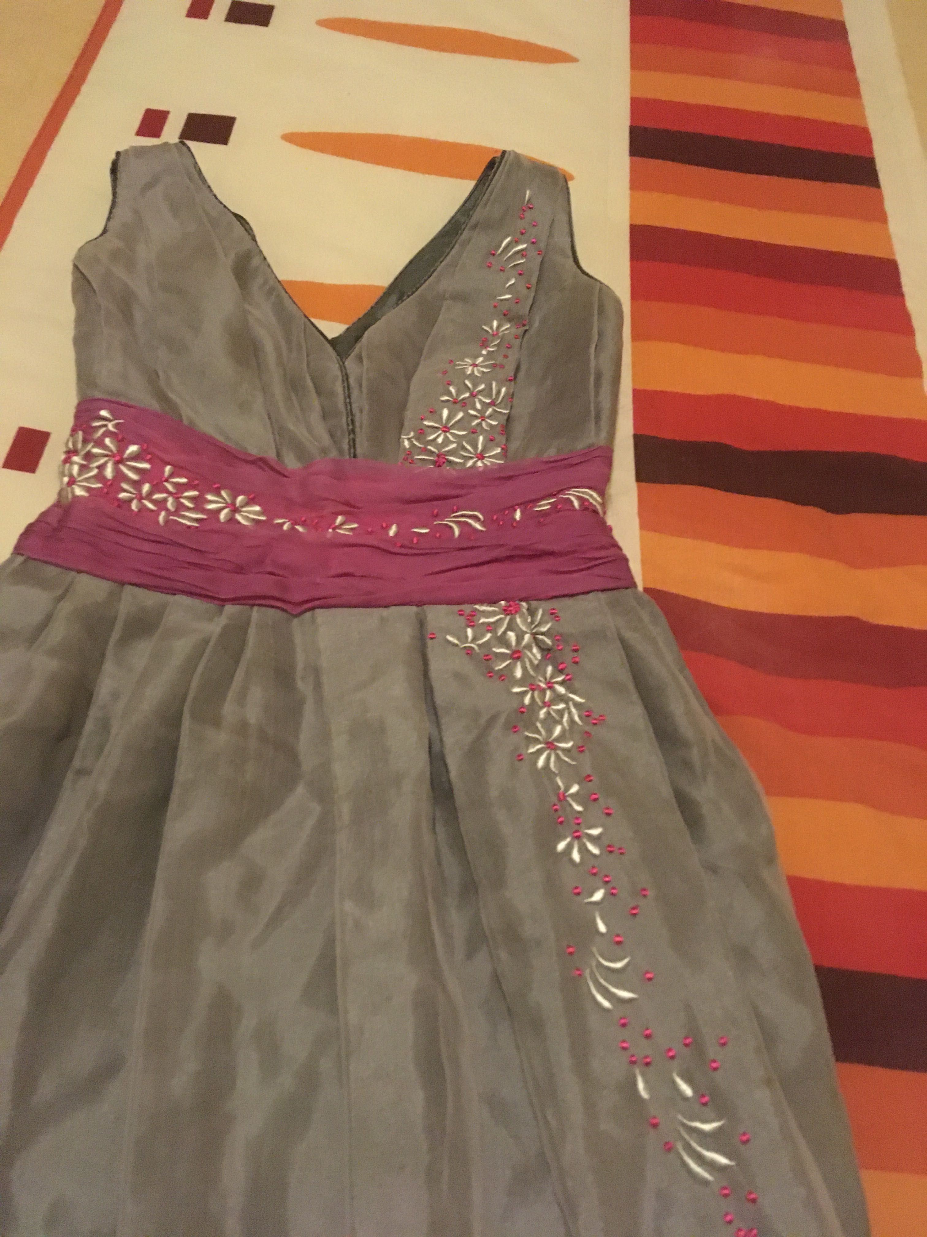 Vestido Bordado Madeira em seda selvagem