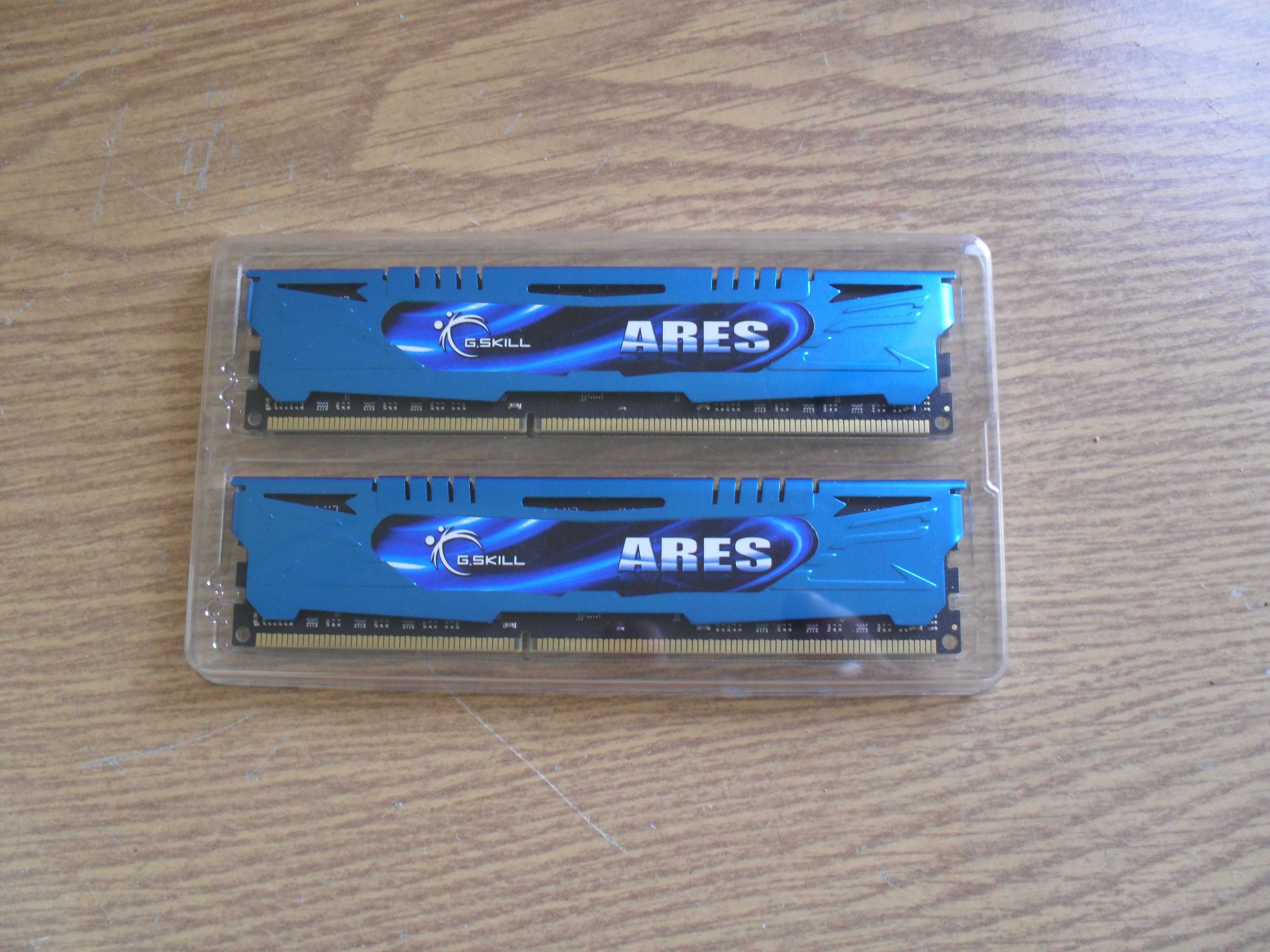Memórias Ram Ares  16GB DDR3 2400 GSkill Gaming