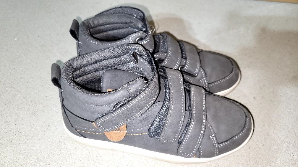 Buty chłopięce 34