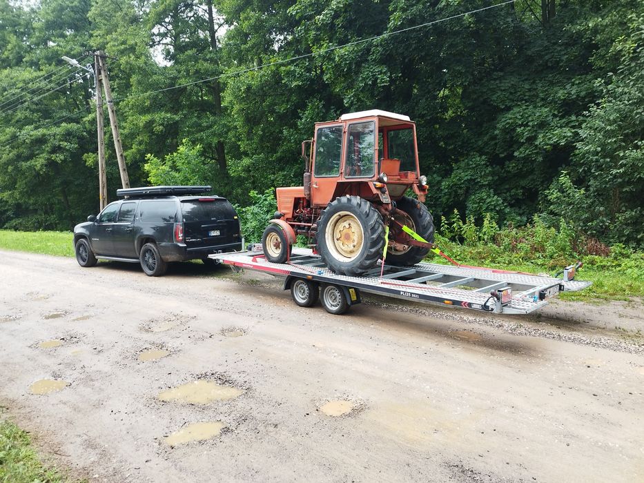 laweta transport holowanie BUS SUV do 2.7t 9m przyczepa usługi 7 osób