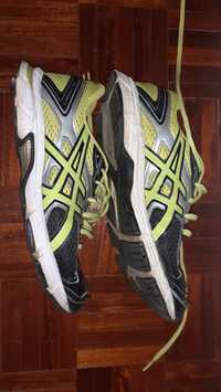 Tenis asics 42,5