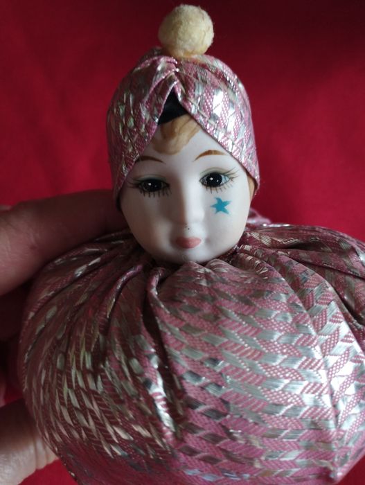 Decoração vintage com porcelana