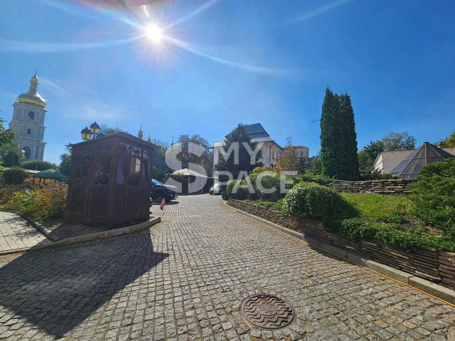 3к. 154м2 Рильський 3 Софіївська Володимирська Стрілецька Центр