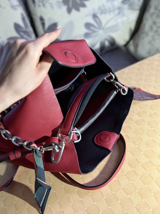 Червона сумка Calvin Klein оригінальна