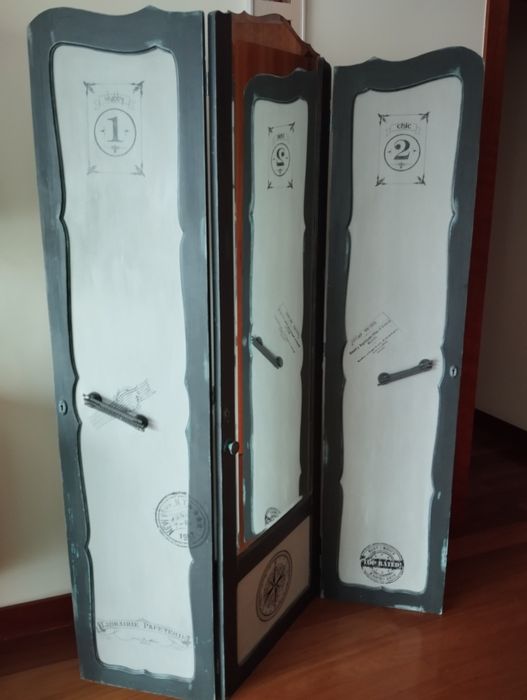 Biombo Vintage em Madeira Cinzento com Espelho Grande