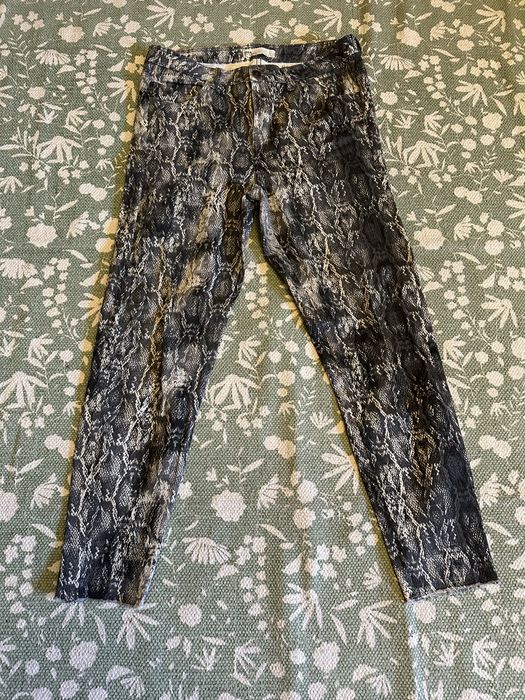 Calças Zara padrão cobra, tamanho XL