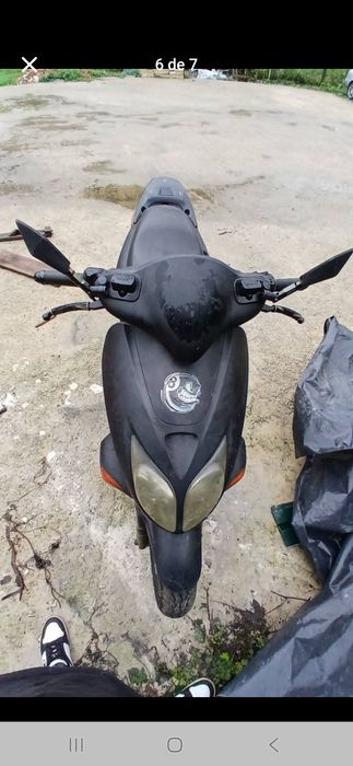 HONDA XR8 Super Sport 
50cc . 
Boas segue para venda uma scooter em