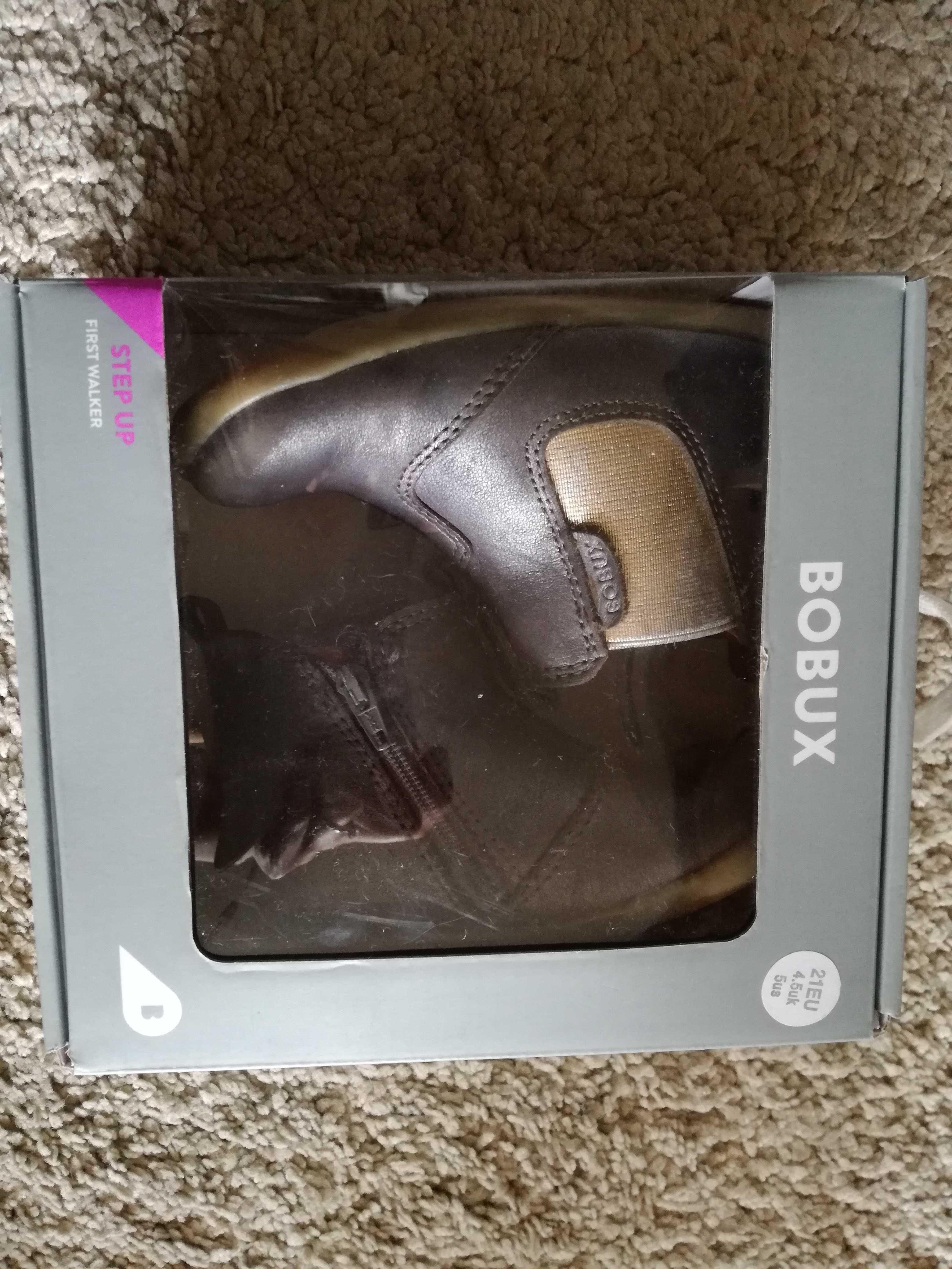 Buty Bobux rozmiar 21